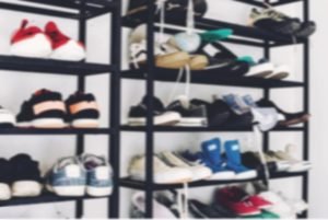 %laundry sepatu USAHA LAUNDRY SEPATU: MODAL KECIL, OMSET HINGGA PULUHAN JUTA SEBULAN!